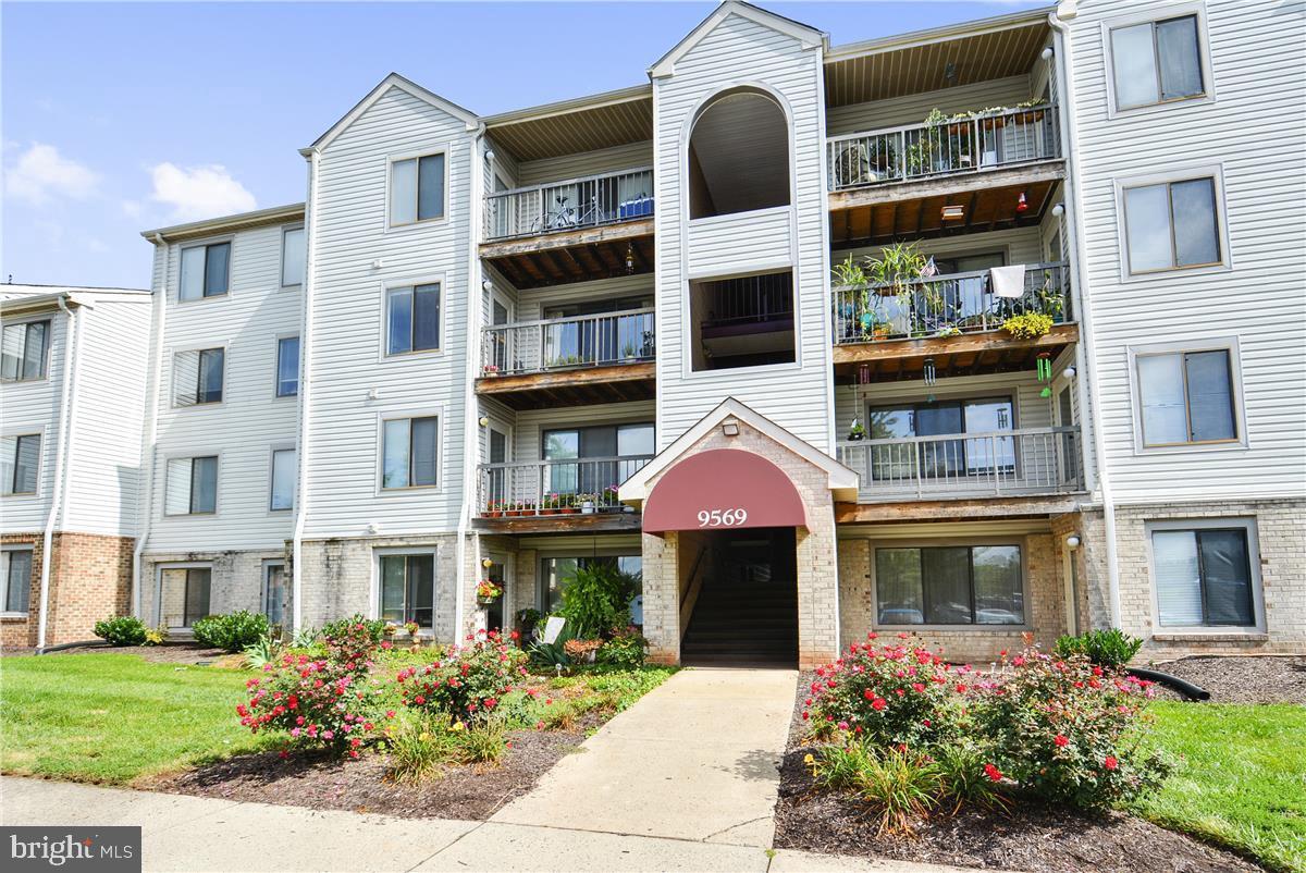 9569 COGGS BILL DR #301