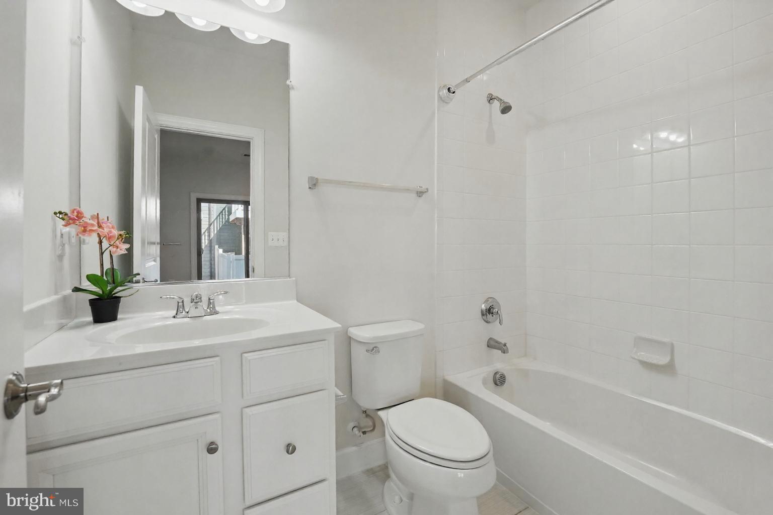 9870 Buchanan Loop