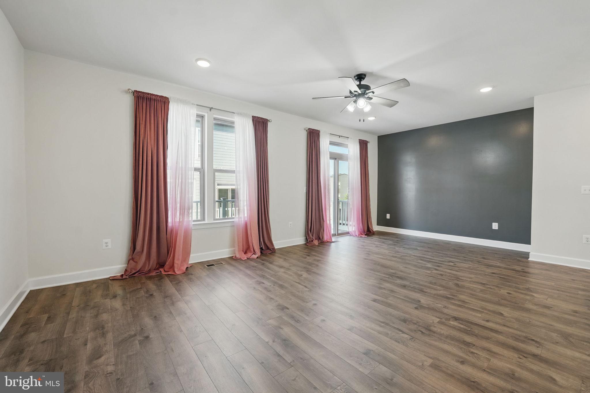 9870 Buchanan Loop