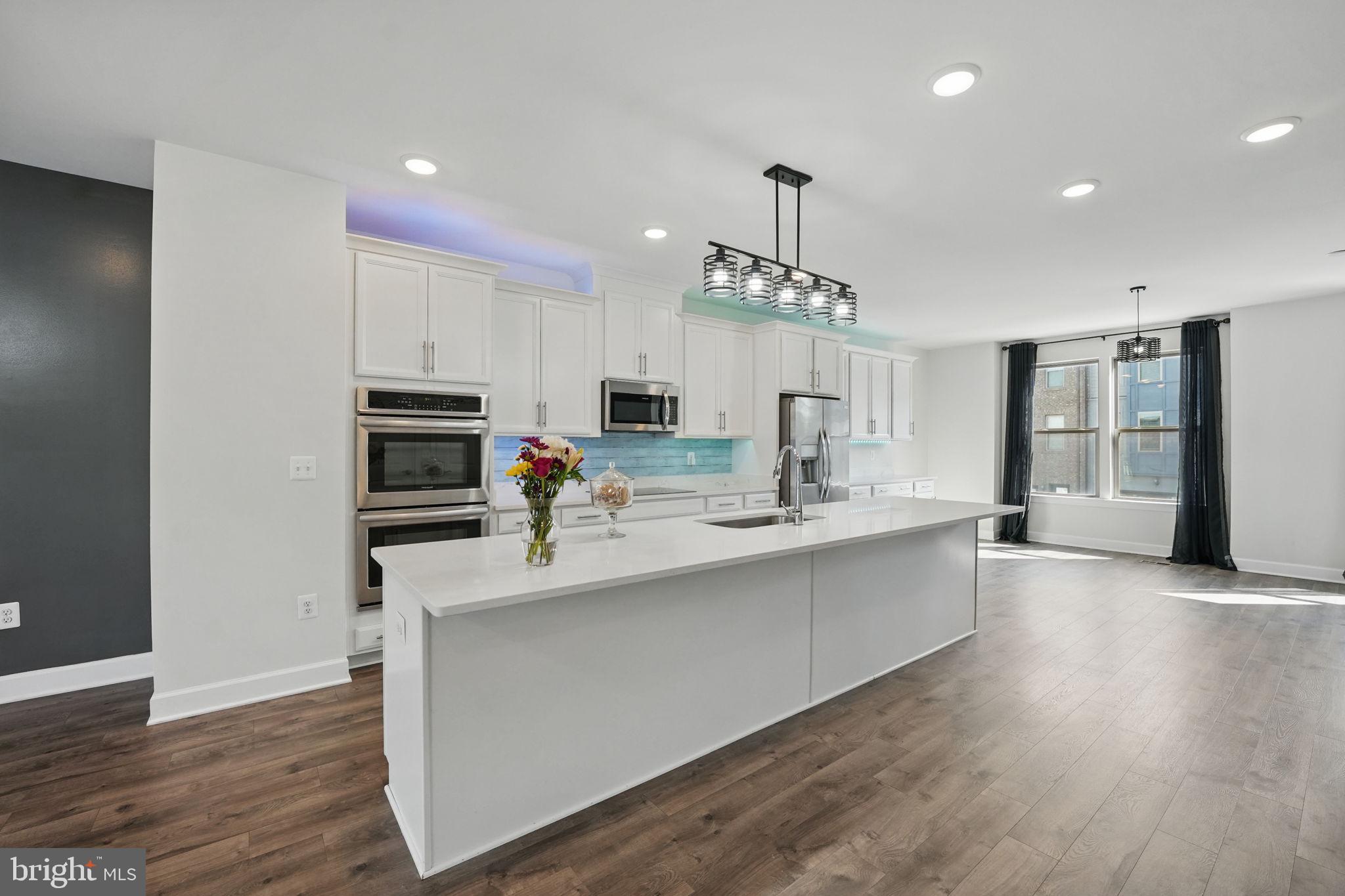 9870 Buchanan Loop