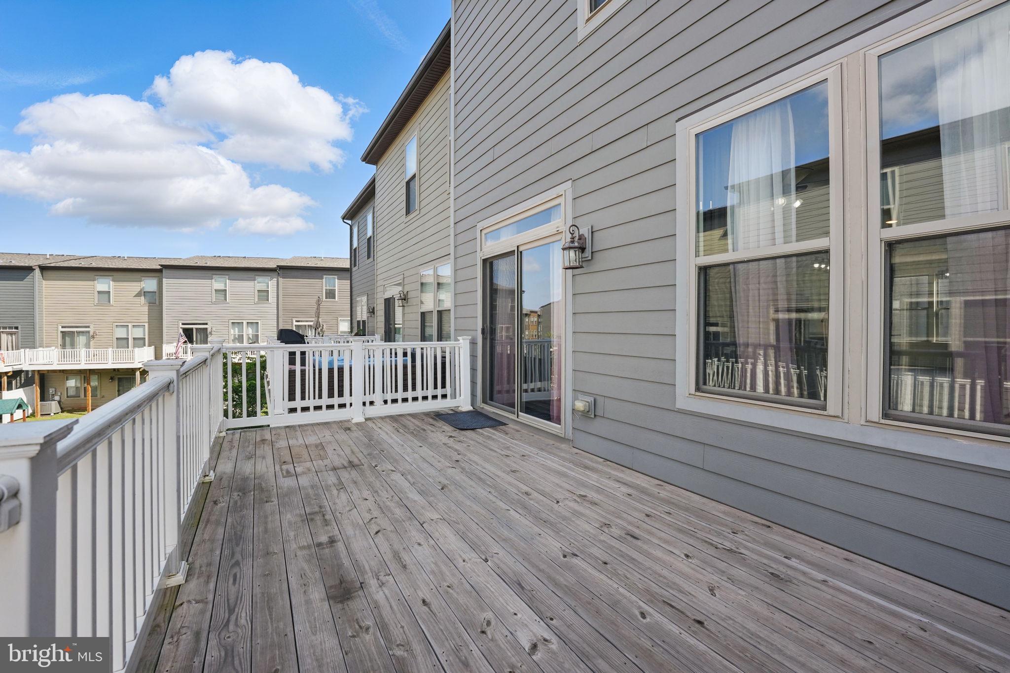 9870 Buchanan Loop