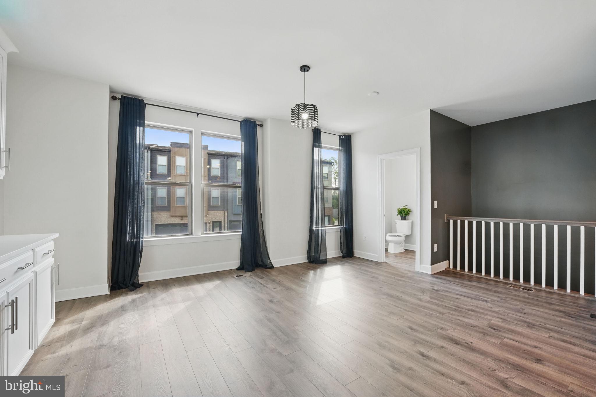 9870 Buchanan Loop