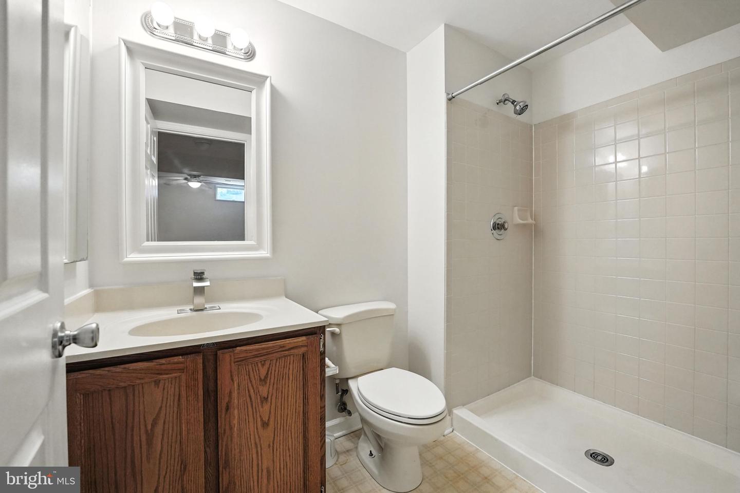 9763 Mock Orange Ct