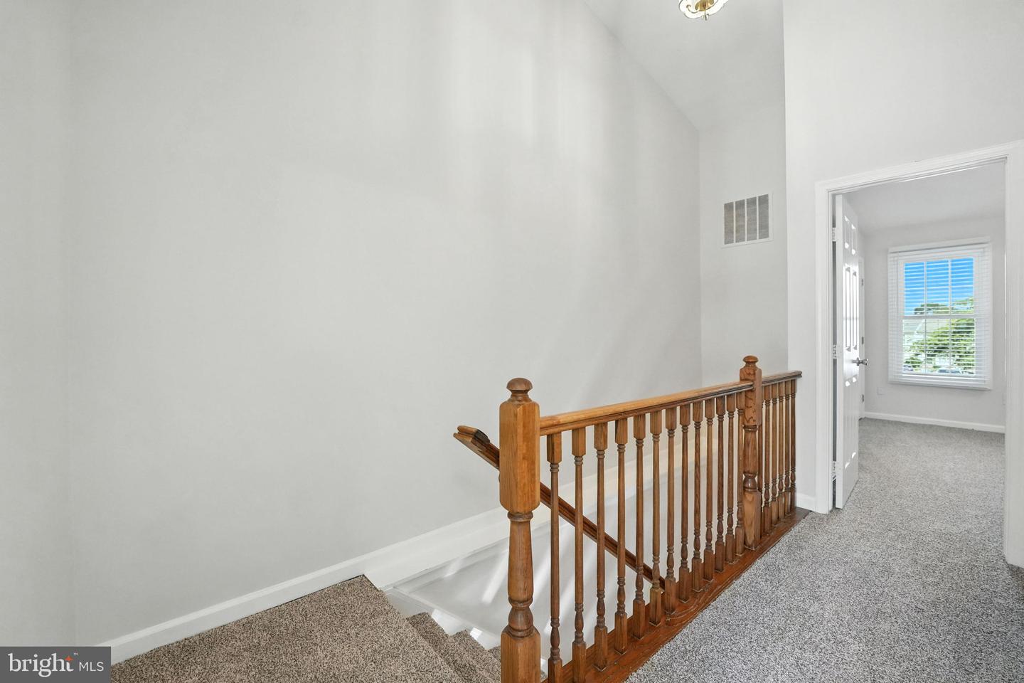 9763 Mock Orange Ct