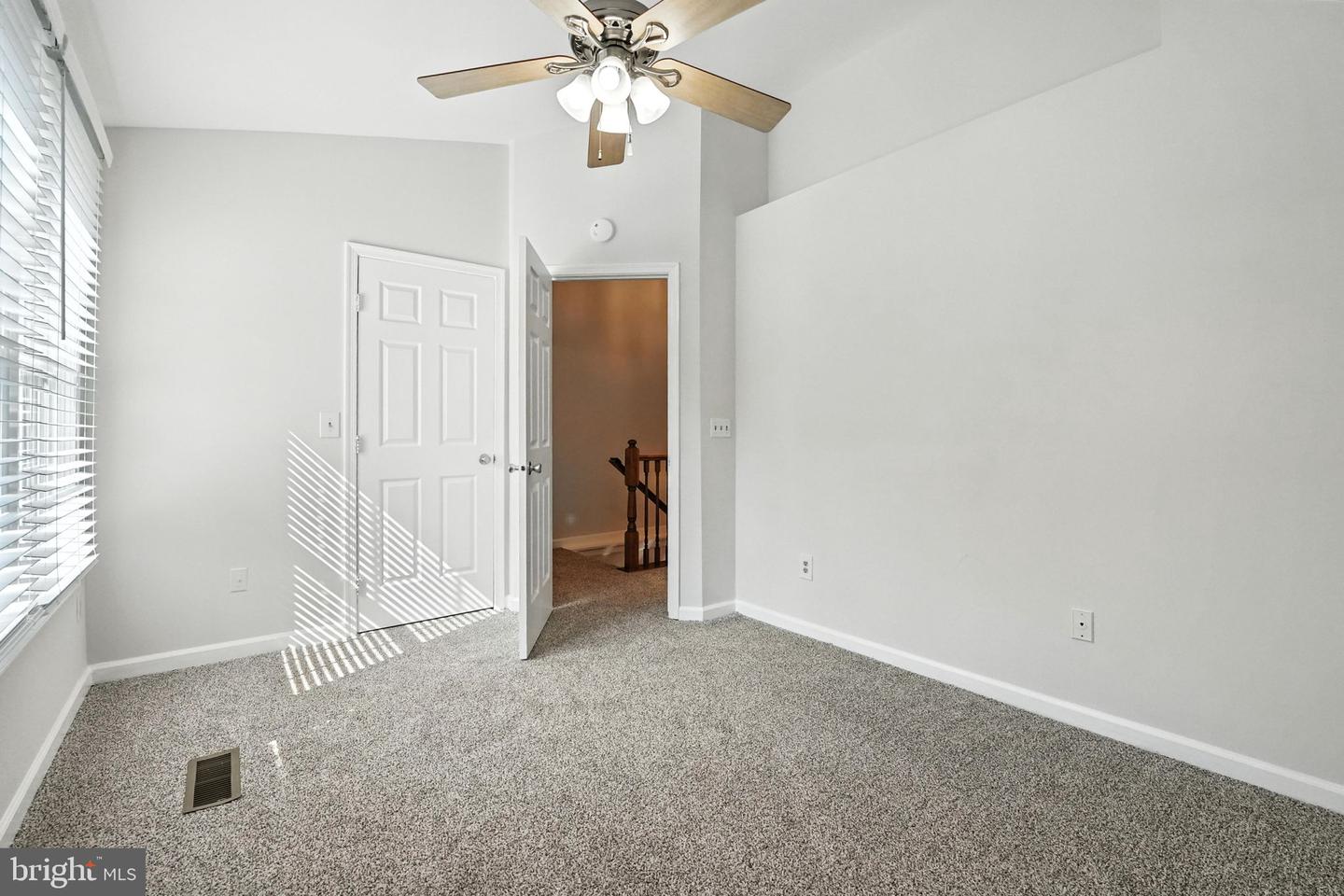 9763 Mock Orange Ct