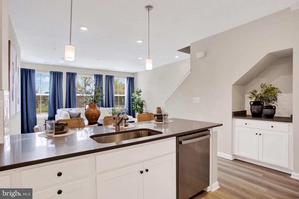 9679 SWALLOWTAIL LANE