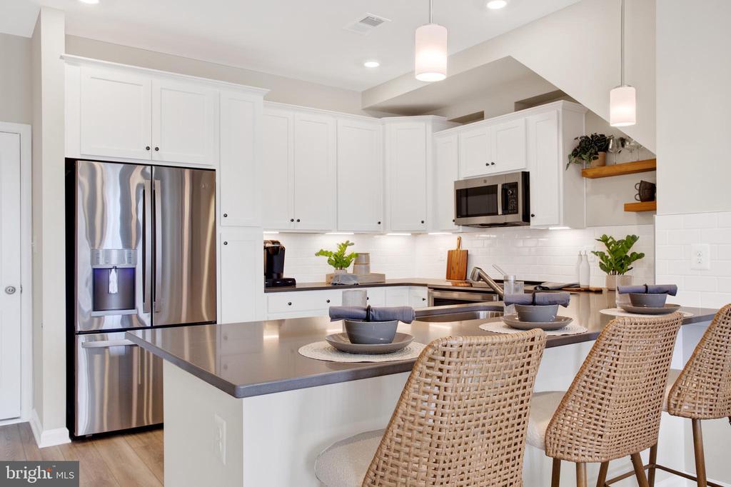 9679 SWALLOWTAIL LANE
