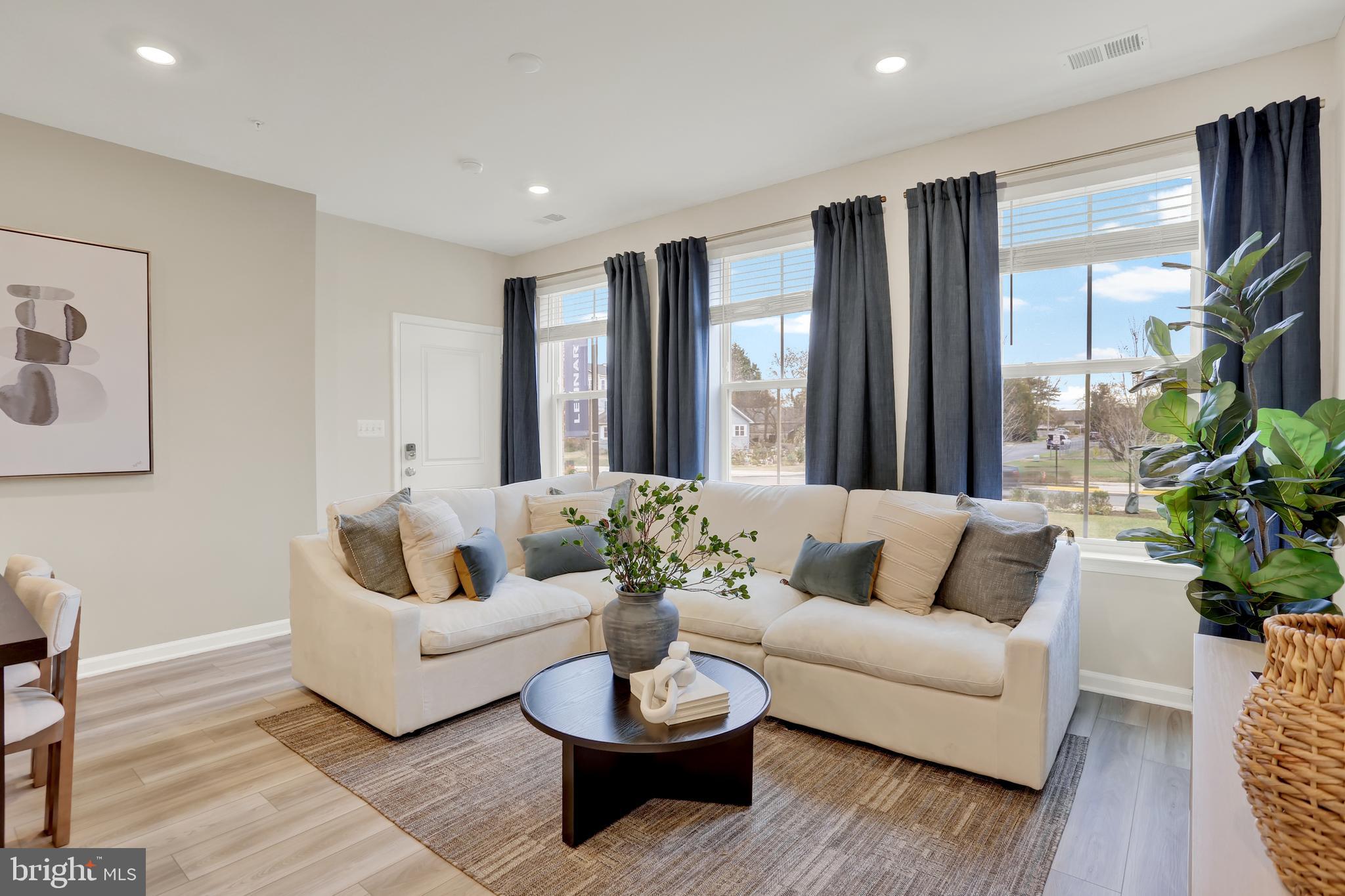 9679 SWALLOWTAIL LANE
