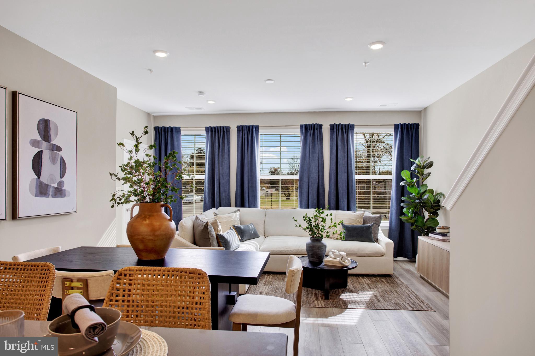 9679 SWALLOWTAIL LANE