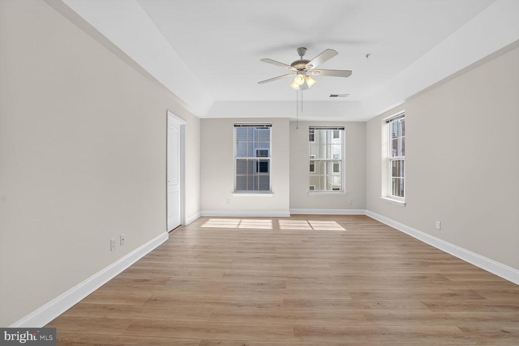 9202 CHARLESTON DRIVE 307