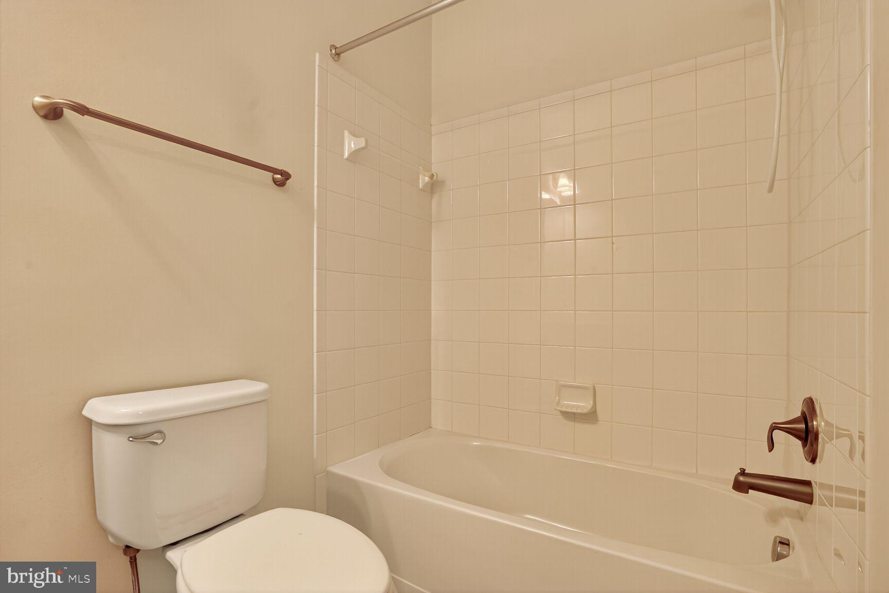 9202 CHARLESTON DRIVE 307