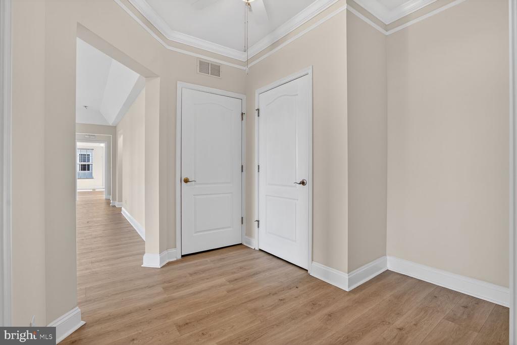 9202 CHARLESTON DRIVE 307