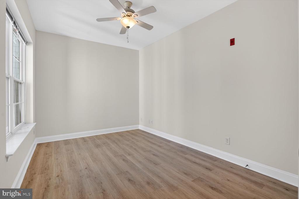 9202 CHARLESTON DRIVE 307