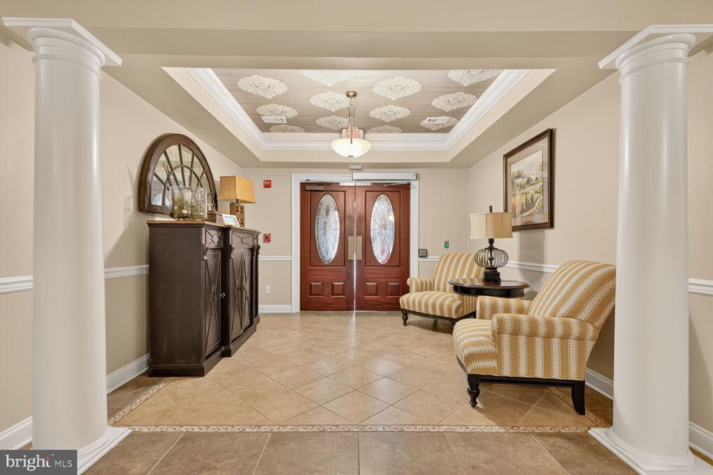 9202 CHARLESTON DRIVE 307