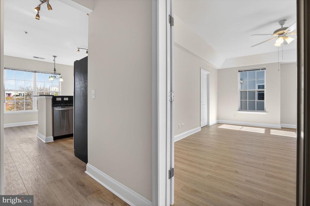 9202 CHARLESTON DRIVE 307