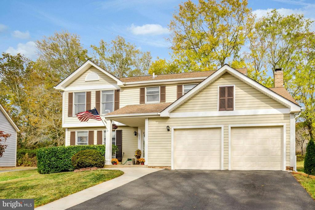 10297 WOODMONT COURT