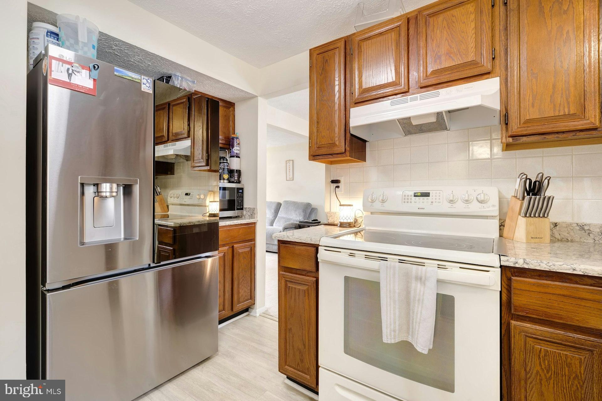 10297 WOODMONT COURT