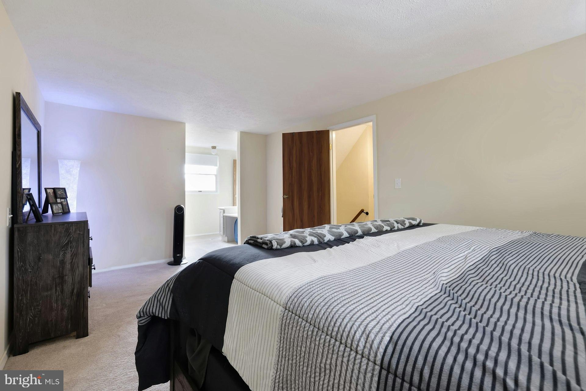 10297 WOODMONT COURT