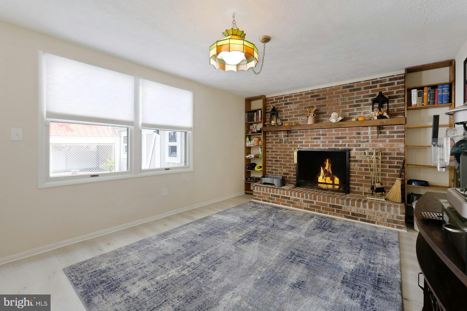 10297 WOODMONT COURT