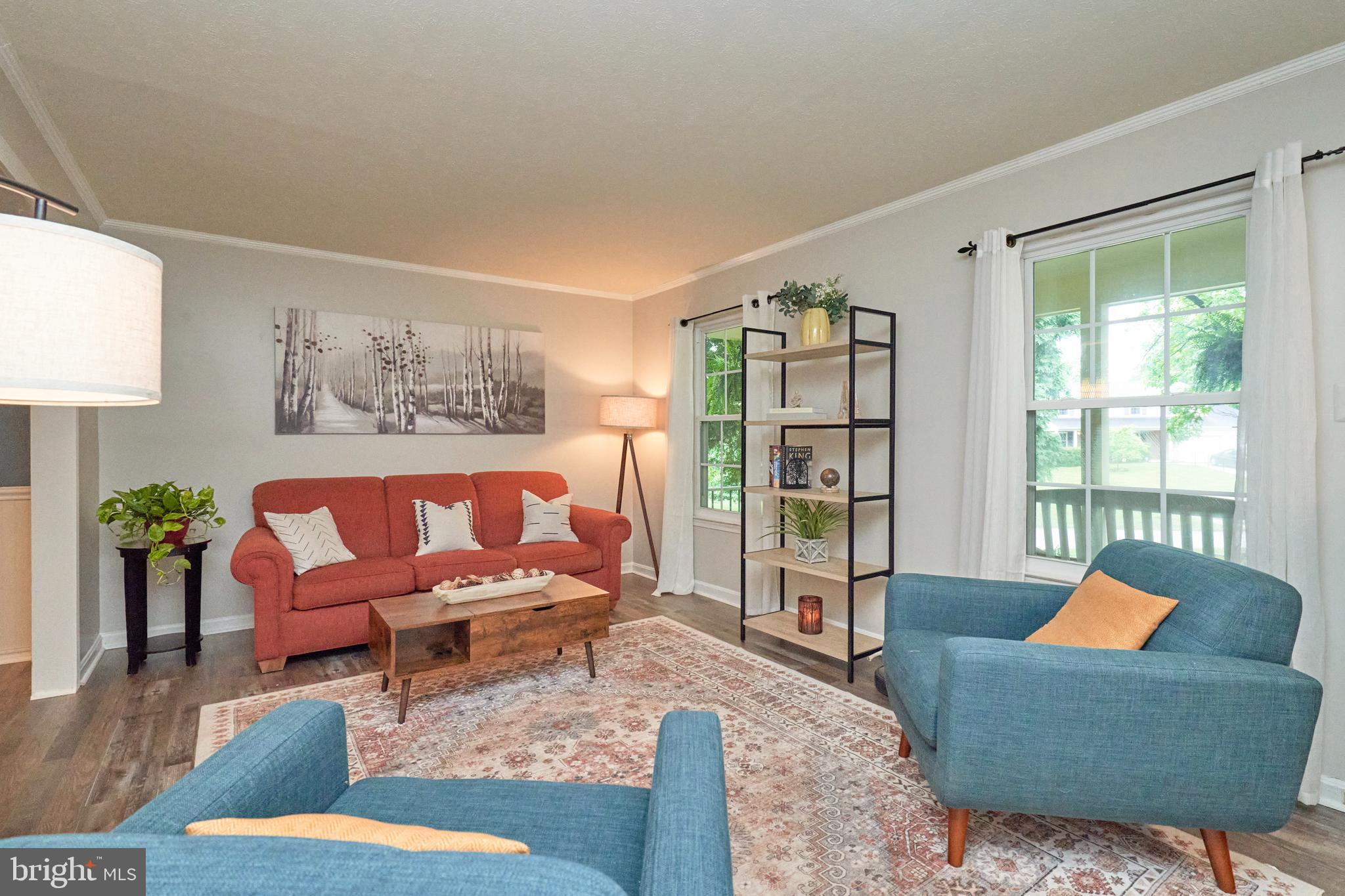 8944 VICKSBURG LANE