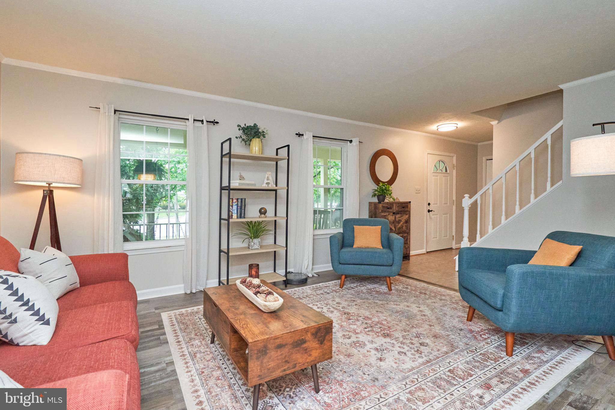 8944 VICKSBURG LANE