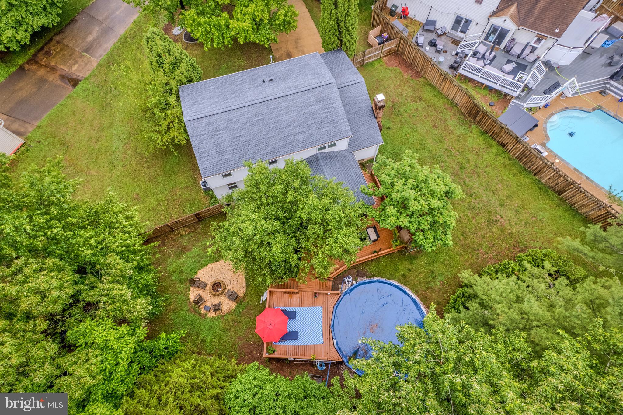 8944 VICKSBURG LANE