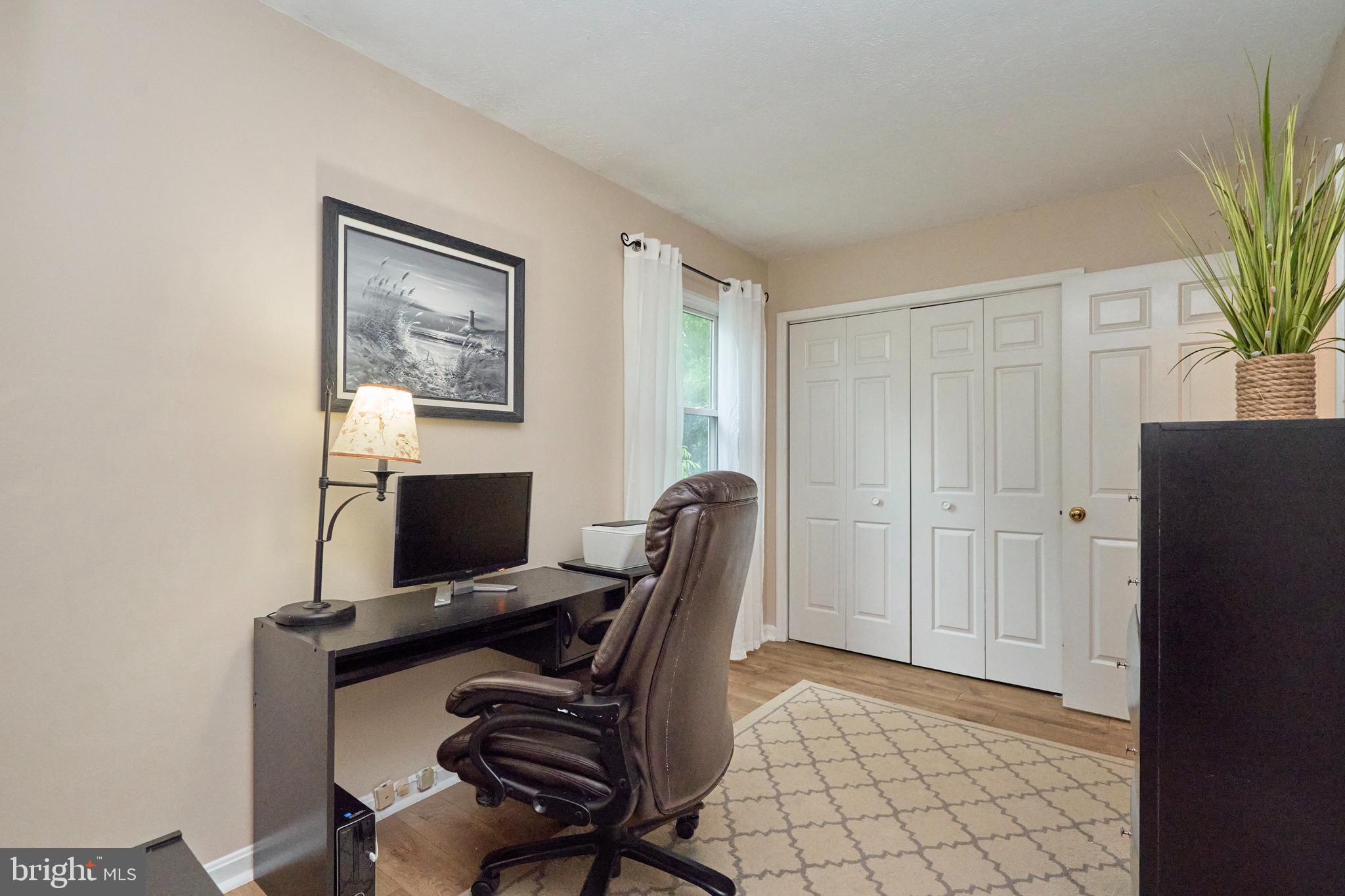 8944 VICKSBURG LANE