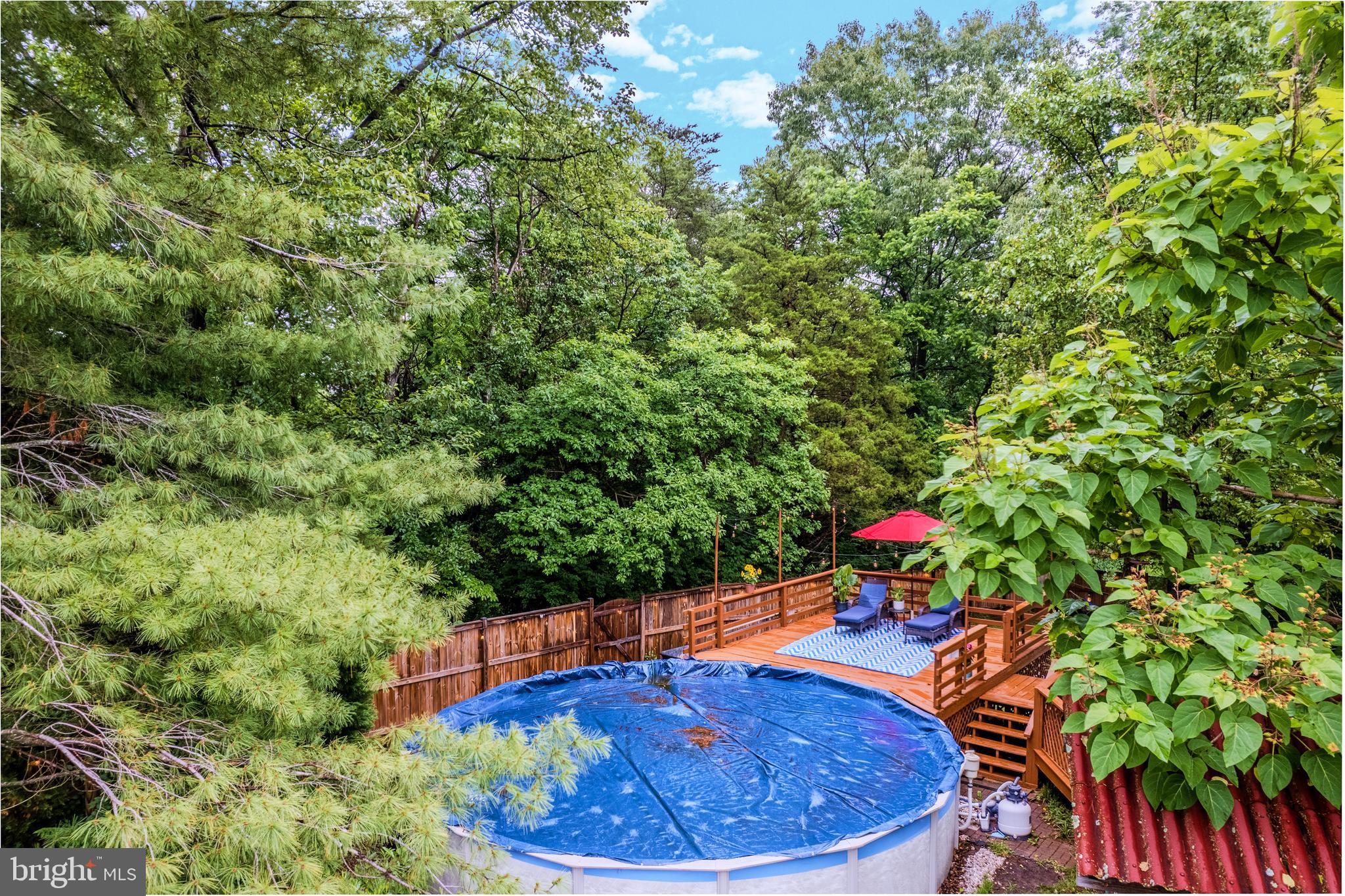 8944 VICKSBURG LANE