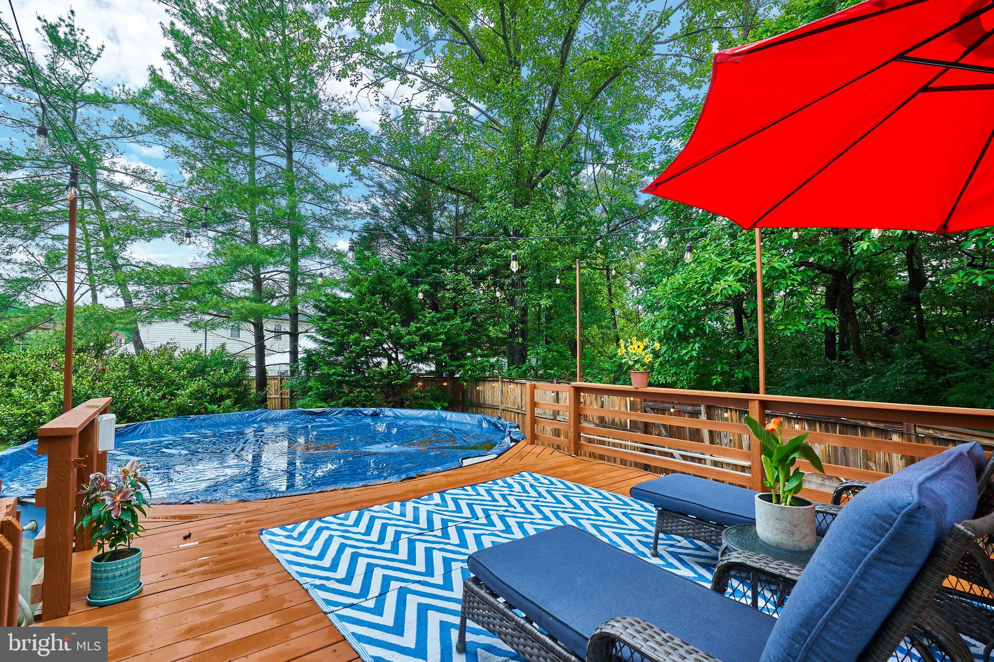 8944 VICKSBURG LANE
