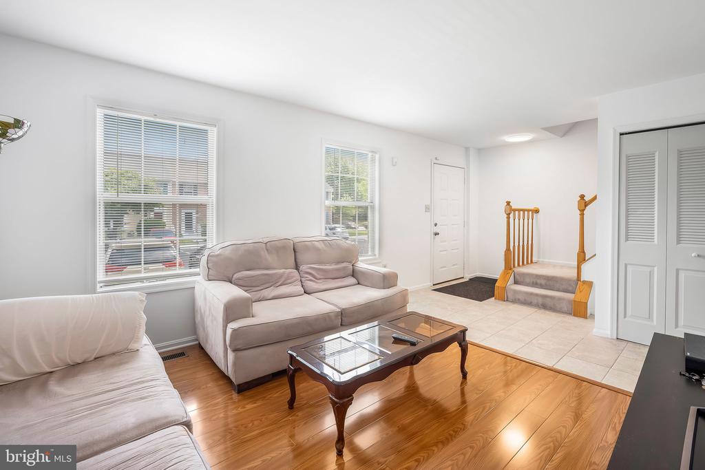 8711 DITMARS COURT