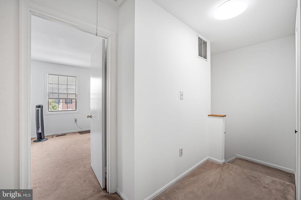 8711 DITMARS COURT