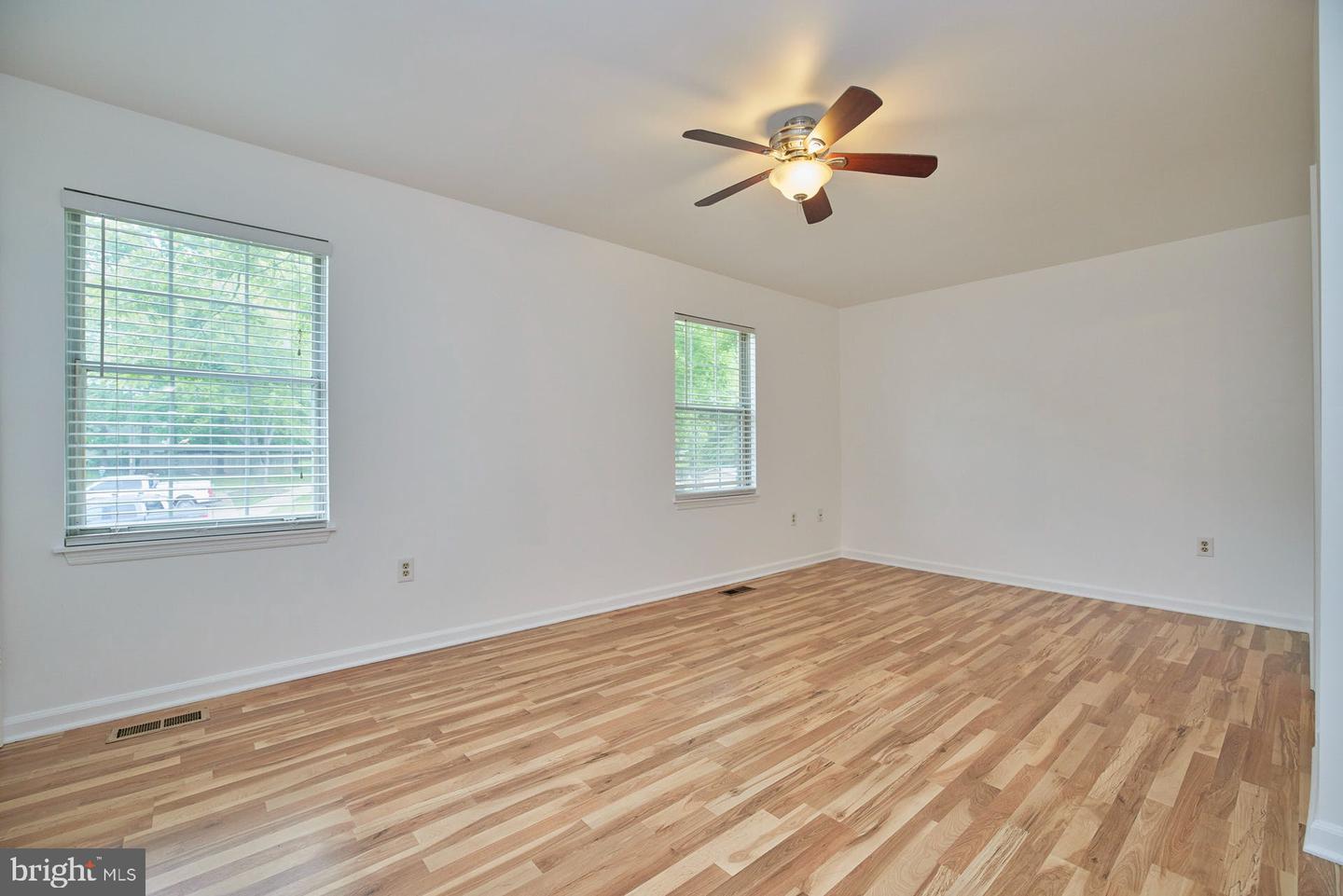 8505 Englewood COURT