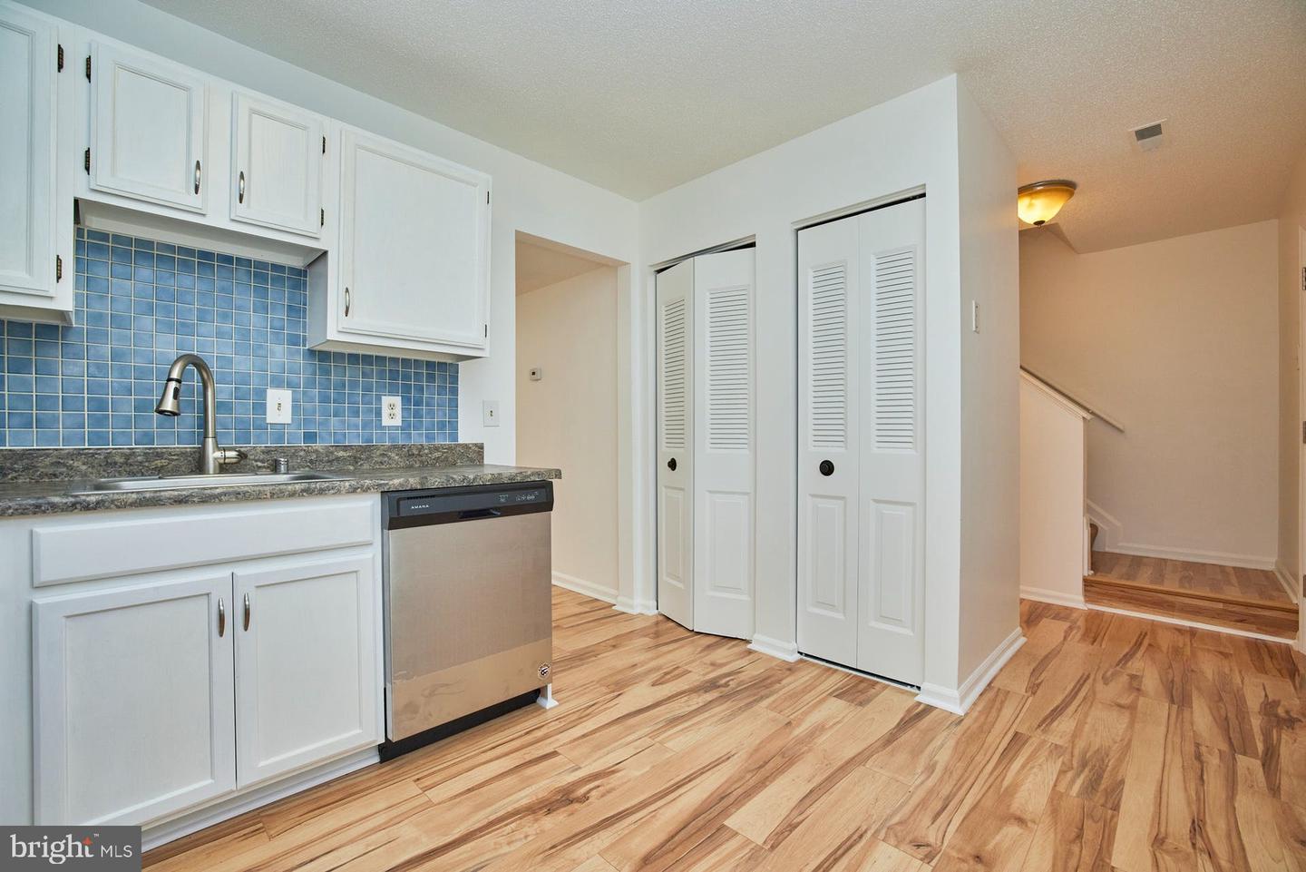 8505 Englewood COURT