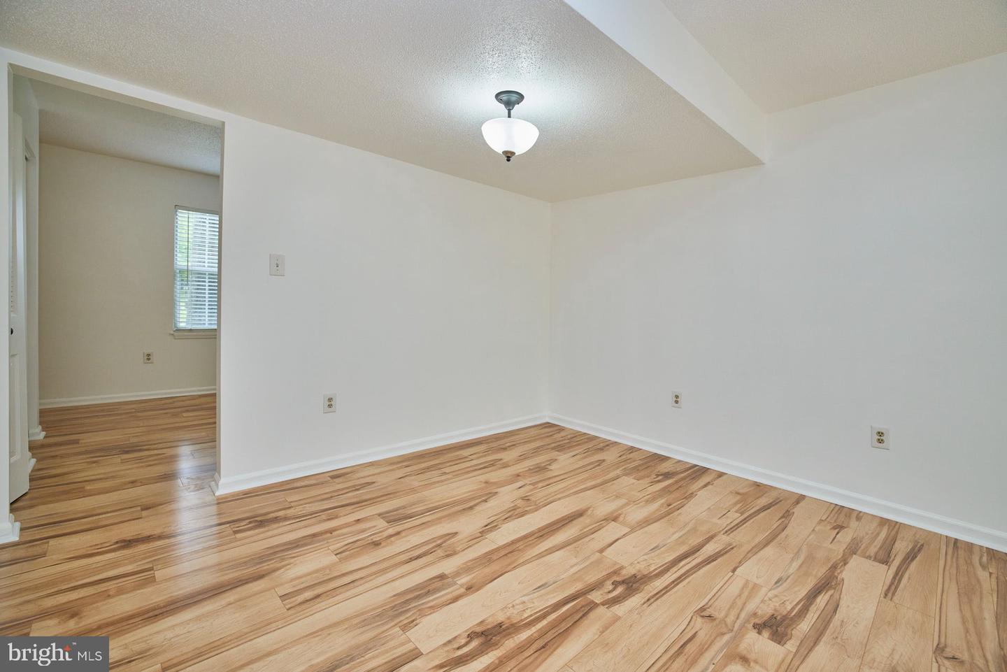 8505 Englewood COURT