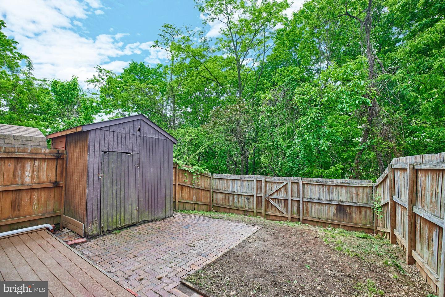 8505 Englewood COURT
