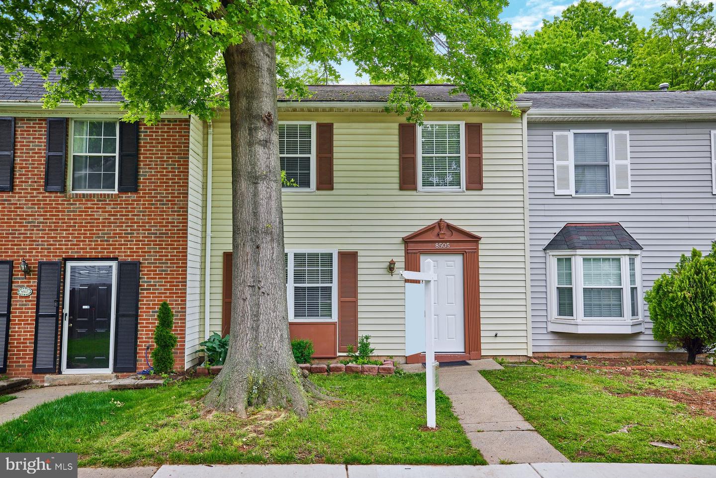 8505 Englewood COURT