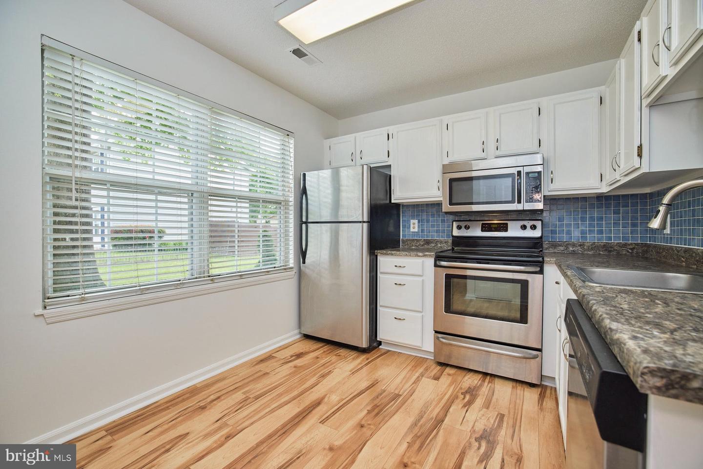 8505 Englewood COURT