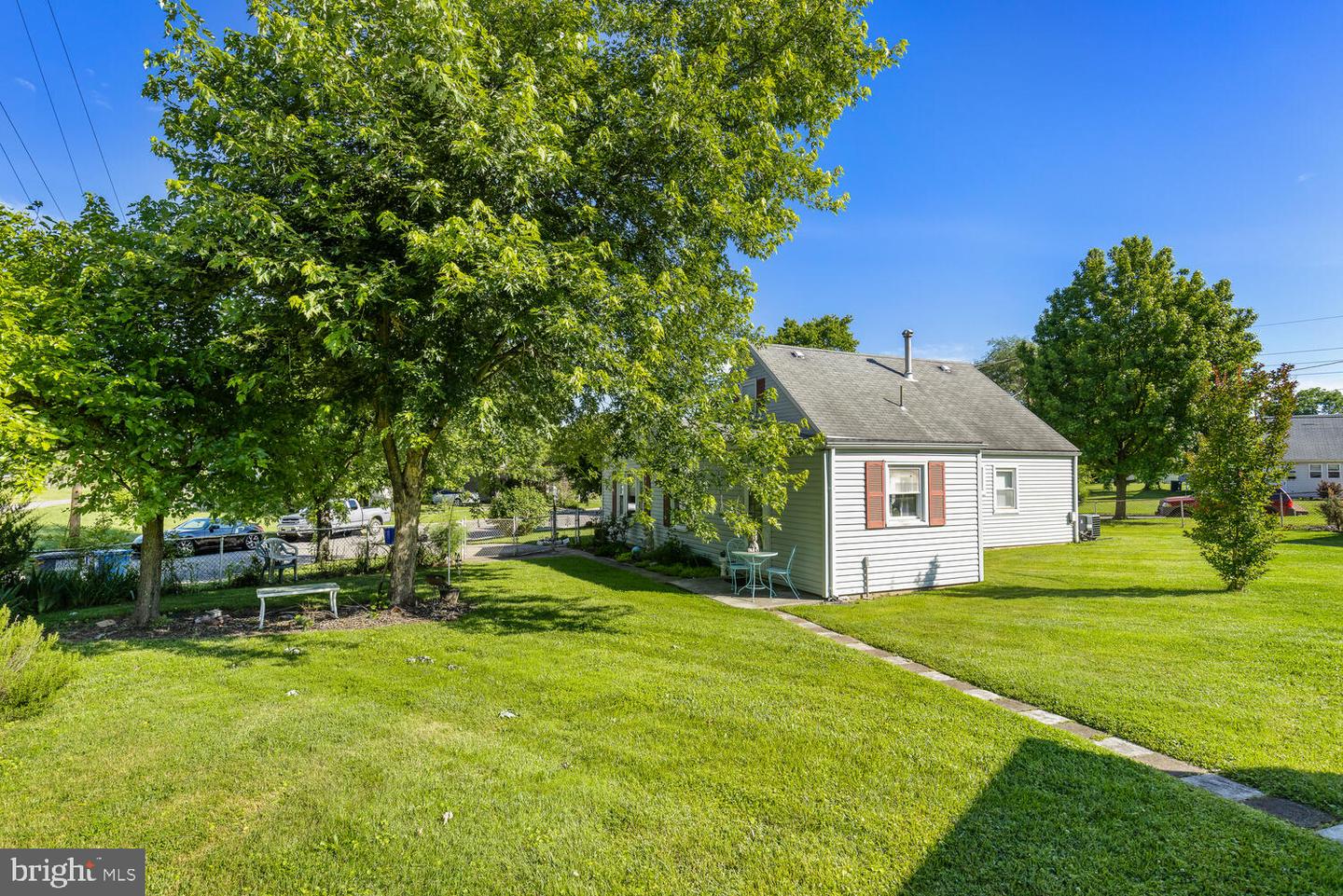 111 Price DRIVE