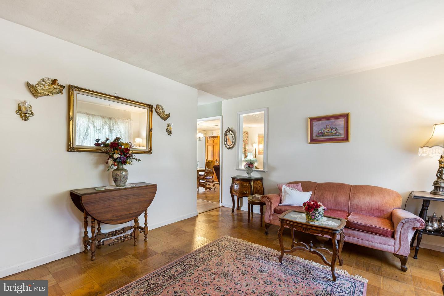111 Price DRIVE