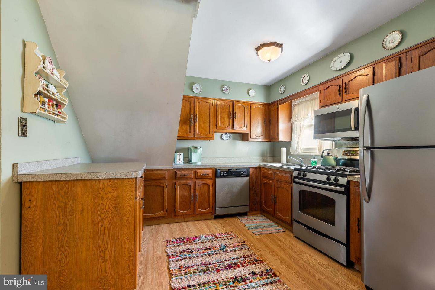 111 Price DRIVE