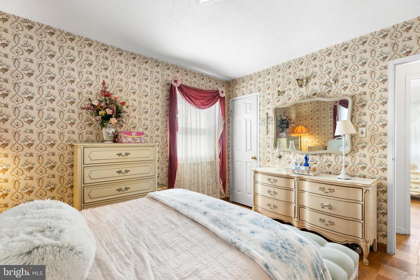 111 Price DRIVE