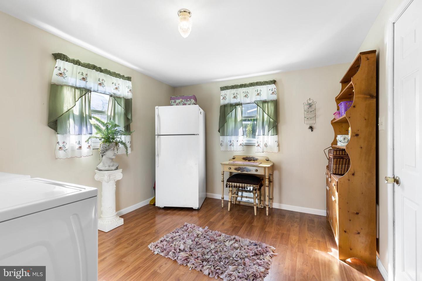 111 Price DRIVE