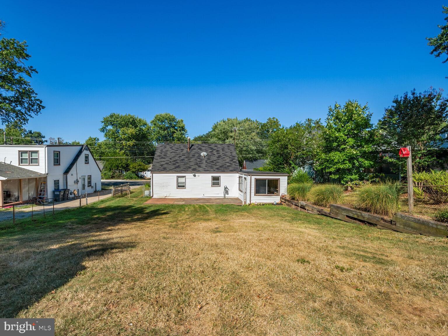 233 Manassas DRIVE