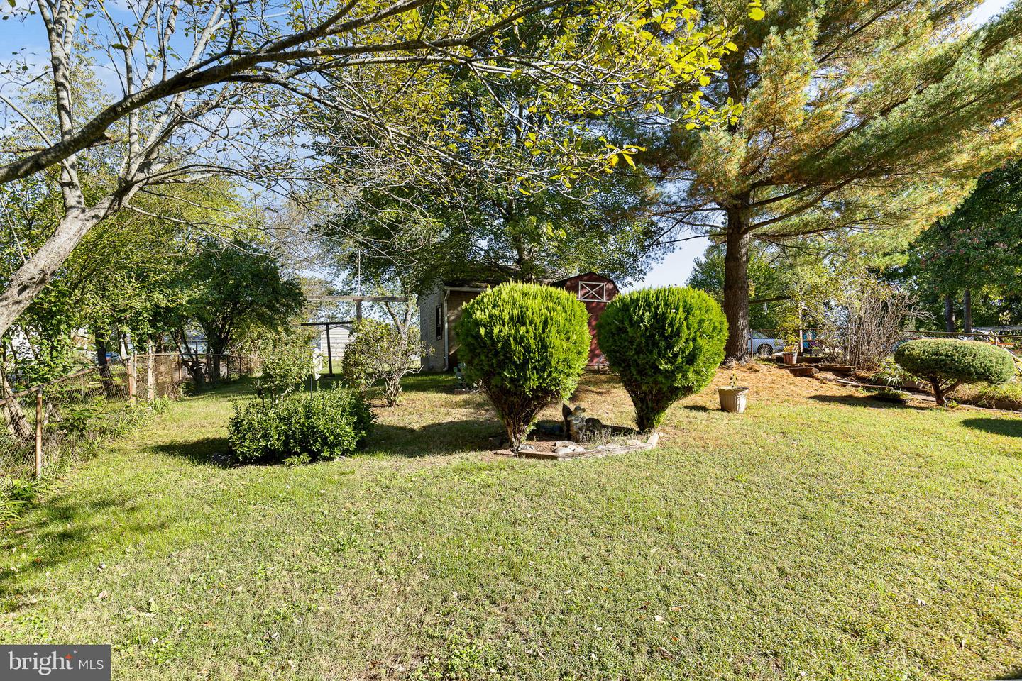 176 Cabbel DRIVE