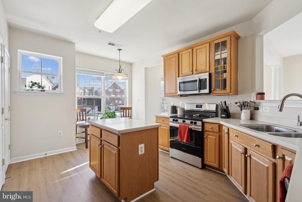 9710 HANDERSON PLACE Unit: UNIT 307