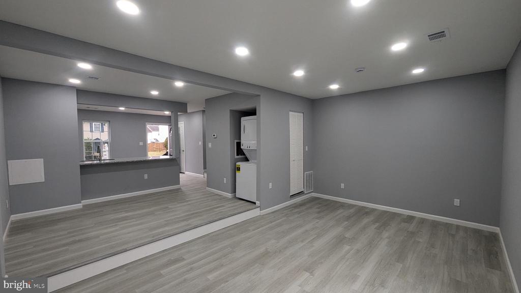 8634 SUMTER COURT