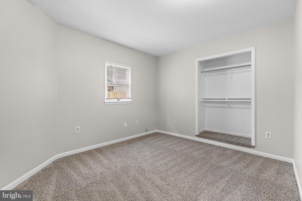 120 Polk Dr