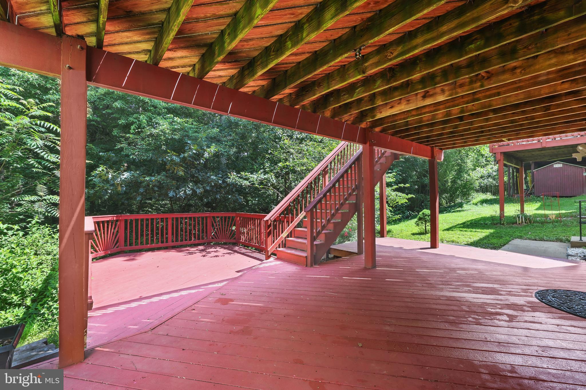 9239 GREENSHIRE DRIVE
