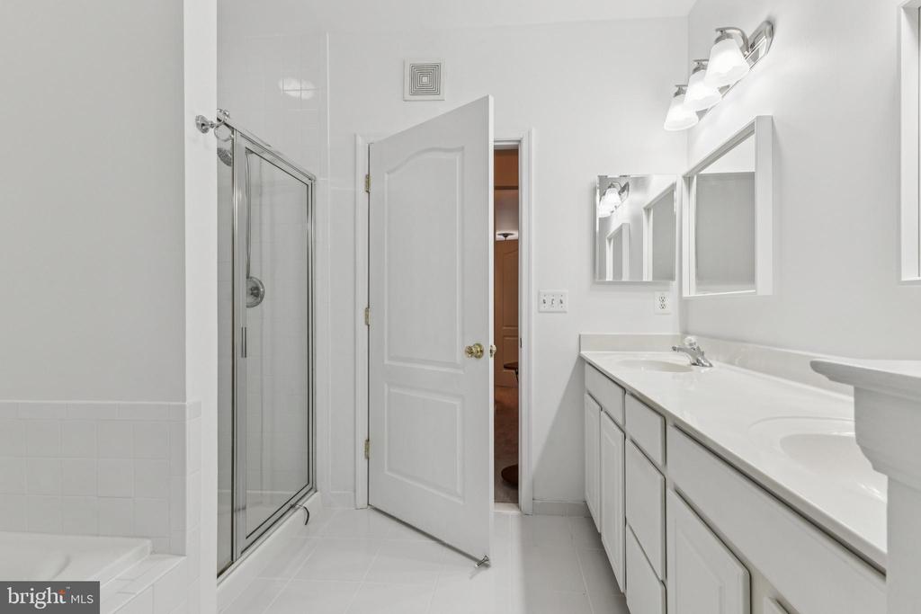 9710 HANDERSON PLACE UNIT 302