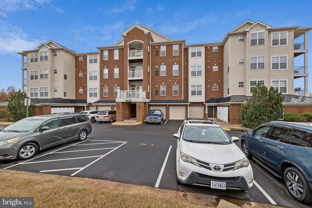 9710 HANDERSON PLACE UNIT 302